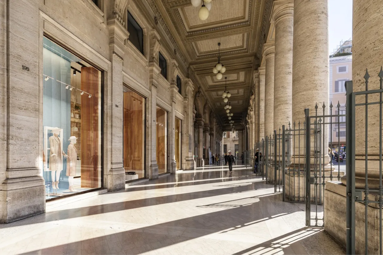 retail - Galleria Alberto Sordi - Retail - Dils - gallery - 5