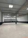 logistics - Activités / Bureaux À Louer - gallery thumbnail - 2