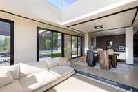 living - Casa / villa de 331m² en venta en Premià de Dalt, Barcelona - gallery thumbnail - 7