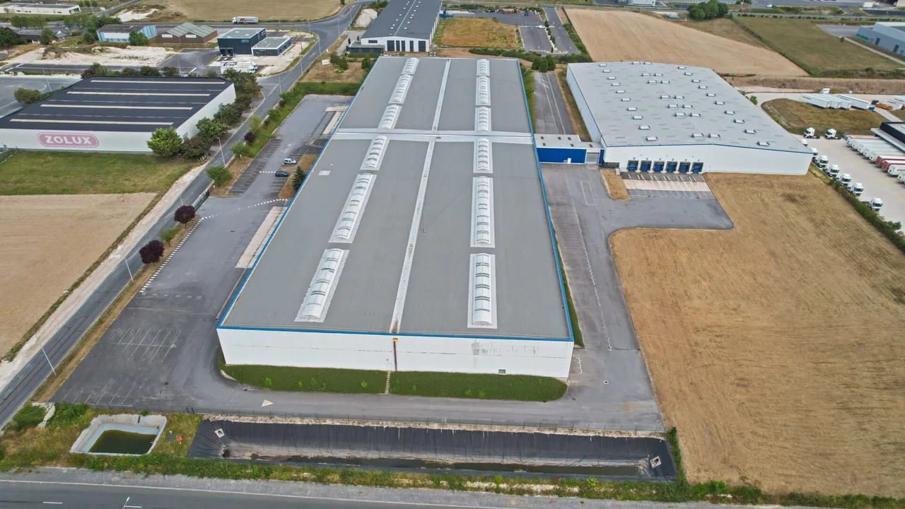 logistics - Entrepôt Logistique À Louer - gallery - 5