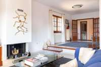 living - Casa de 539 m² en venta en Tamariu - gallery thumbnail - 10