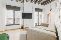living - Piso de 56m² con 18m² terraza en venta en El Born - gallery thumbnail - 3