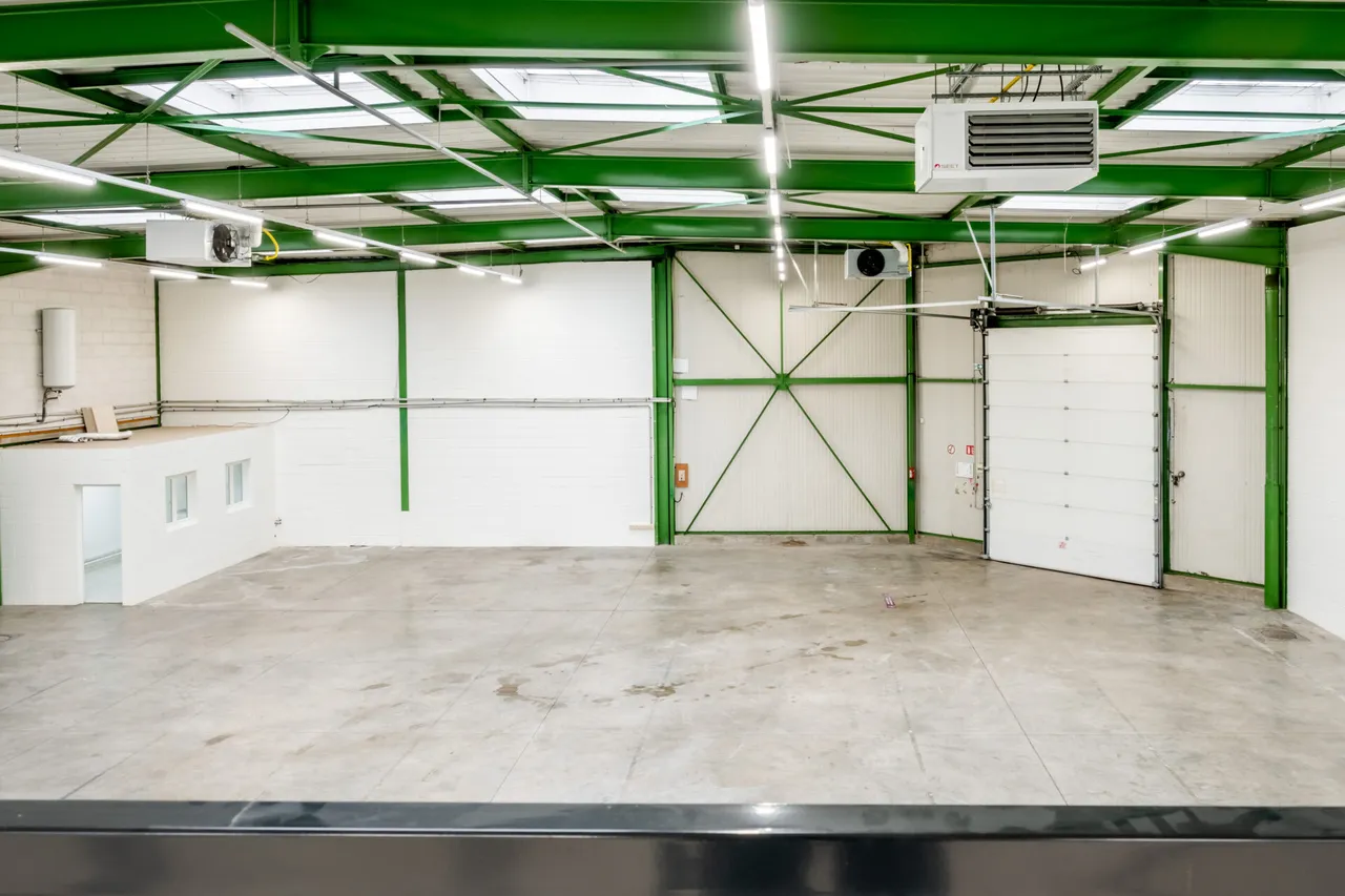 logistics - Activités / Bureaux À Louer - gallery - 5