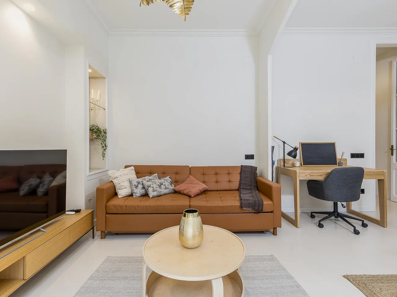 living - 83m² apartment for sale in Eixample Right, Barcelona - gallery - 4
