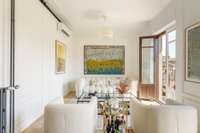 living - 110m² apartment for rent in Almagro, Madrid - gallery thumbnail - 5