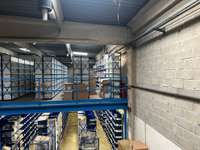 logistics - Activités / Bureaux À Louer - gallery thumbnail - 7