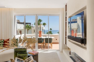 living - Ático de 183m² con 183m² terraza en venta en New Golden Mile - featured
