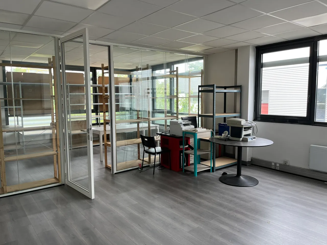 logistics - Local d’activités À Louer - gallery - 5