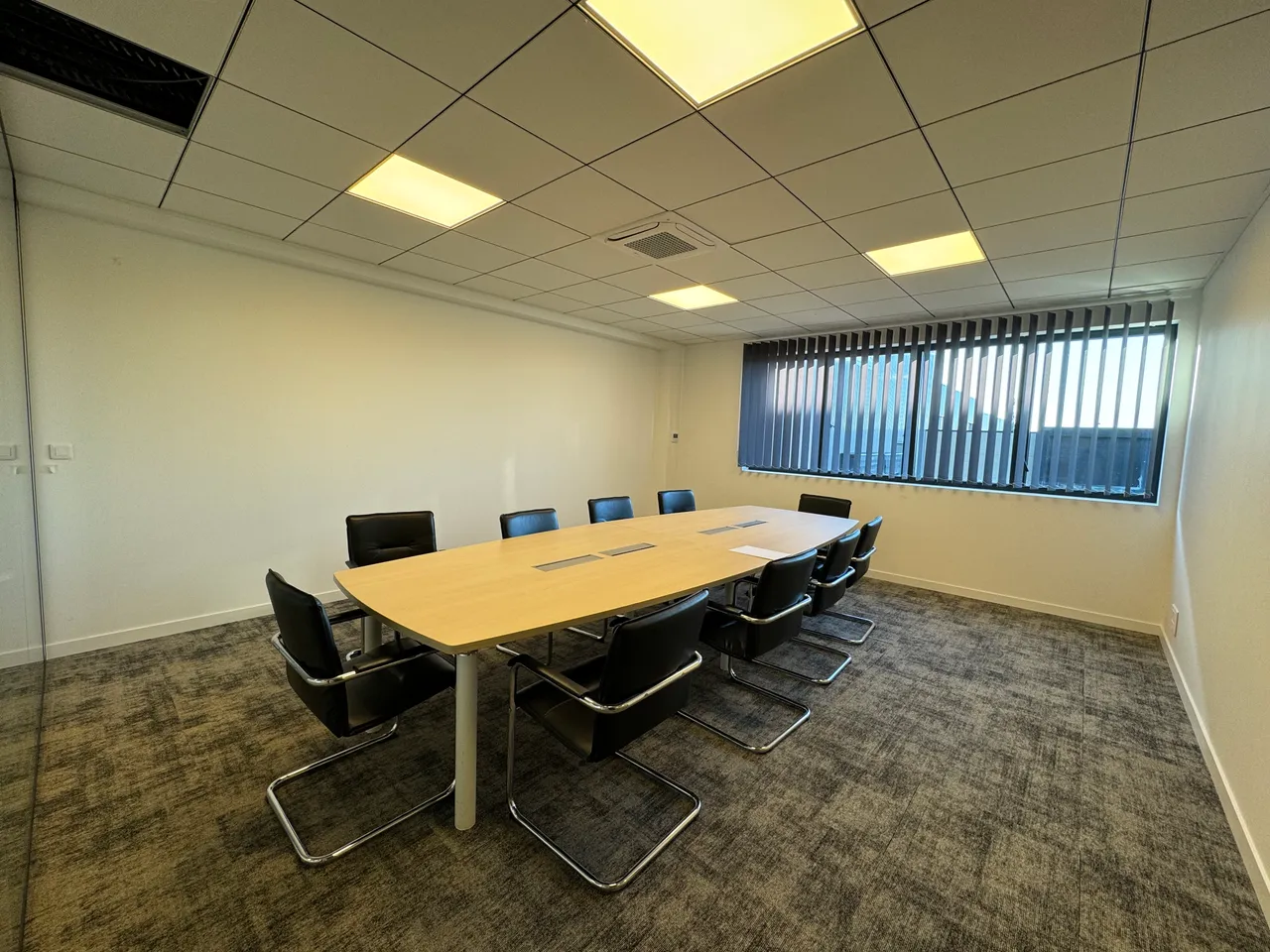 office - Offices For Rent - gallery - 2