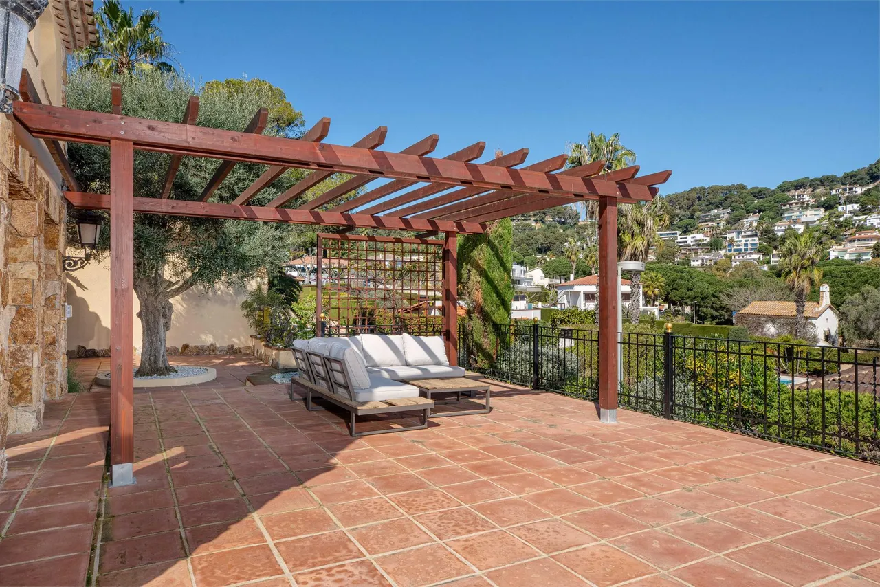 living - Casa / villa de 408m² en venta en Blanes, Costa Brava - gallery - 6