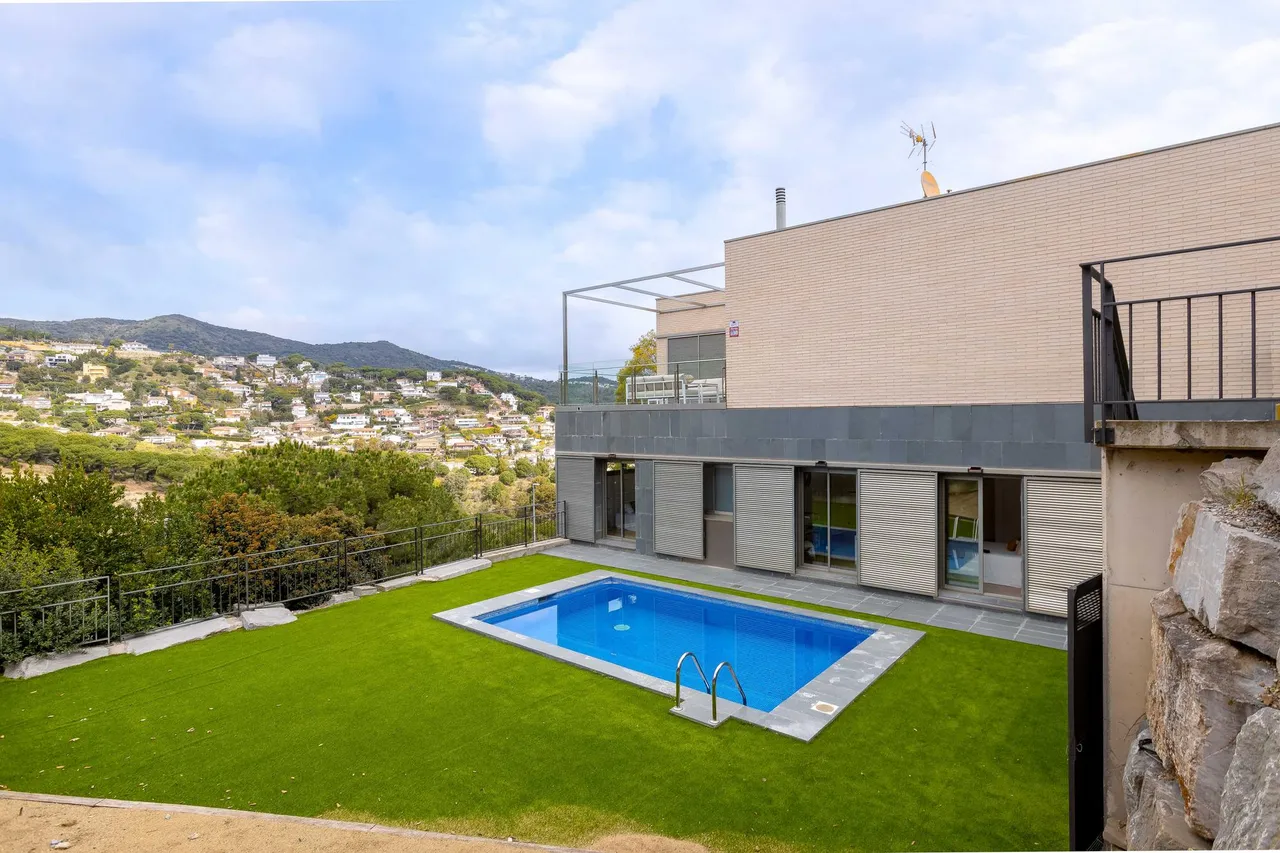 living - 330m² house / villa for sale in Alella, Barcelona - gallery - 5