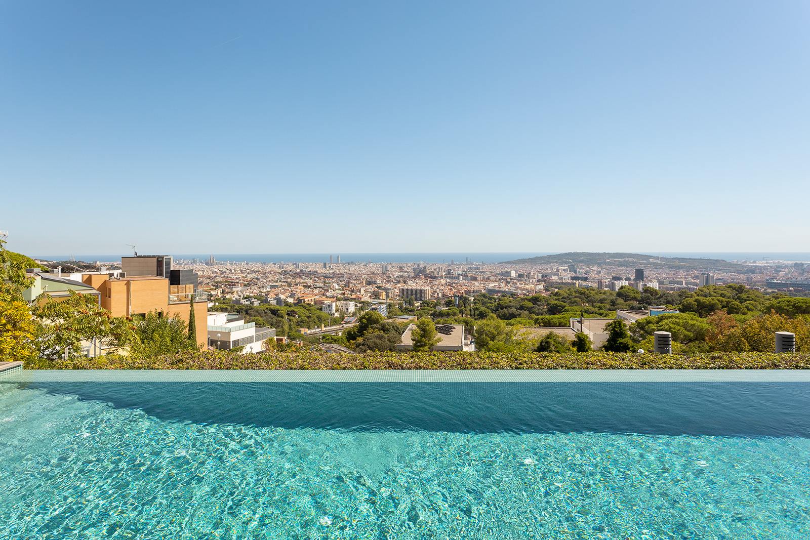 living - 669m² house / villa for sale in Sarrià, Barcelona - gallery thumbnail - 3