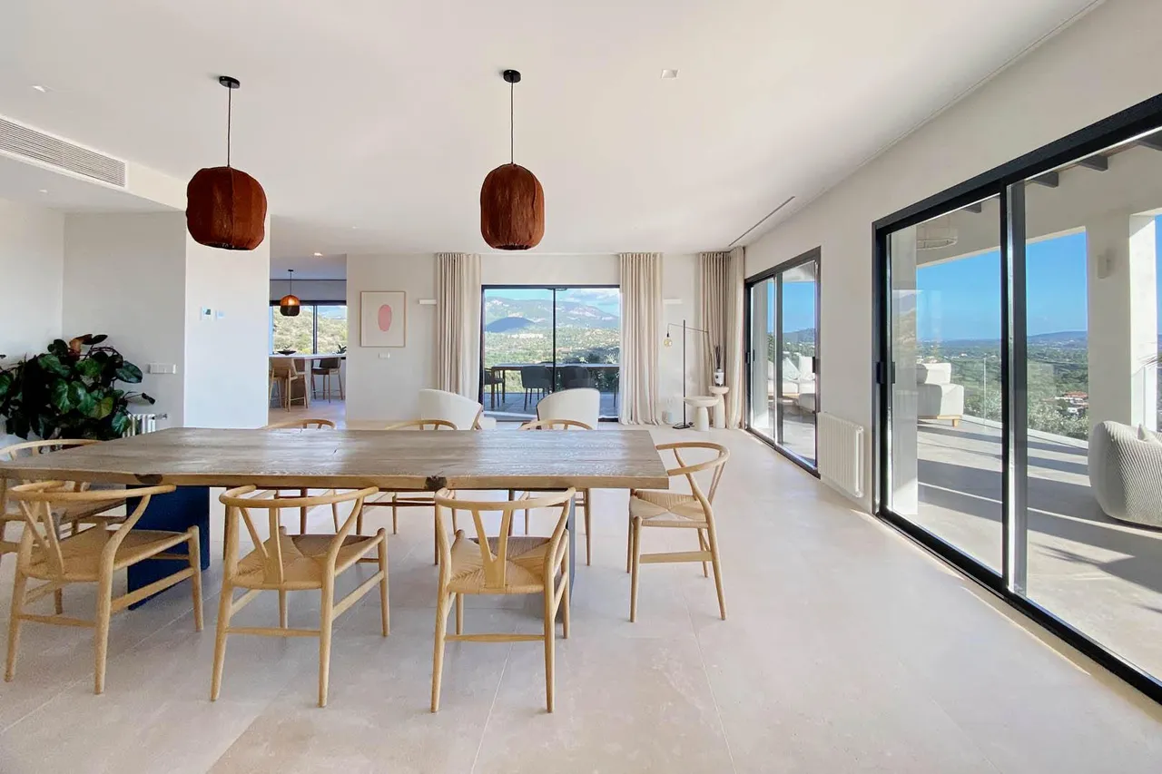 living - 750m² house / villa for sale in Bunyola, Balearic Islands - gallery - 7