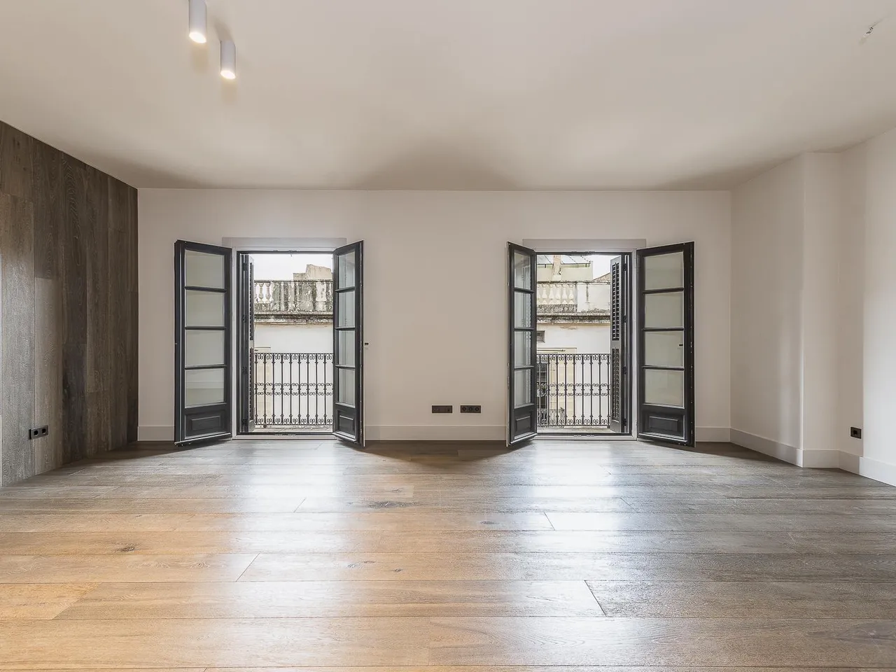 living - 90m² apartment for sale in El Born, Barcelona - gallery - 7