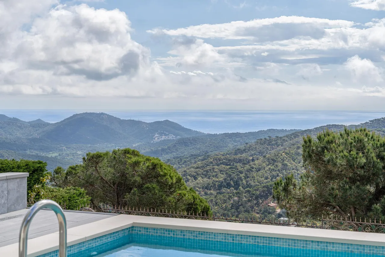 living - Casa / villa de 280m² en venta en Lloret de Mar - gallery - 2