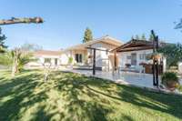 living - Casa / villa de 453m² en venta en La Eliana, Valencia - gallery thumbnail - 9