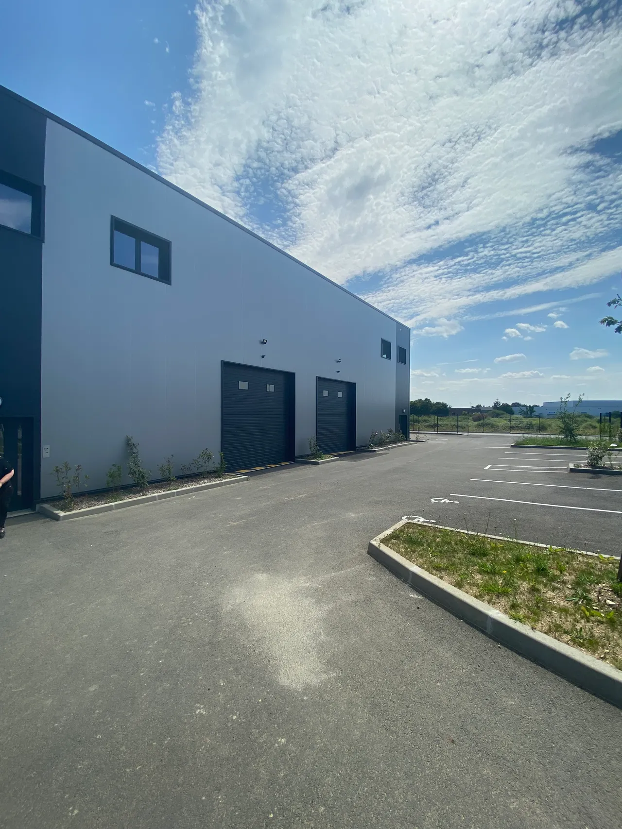 logistics - Activités / Bureaux À Louer - gallery - 5