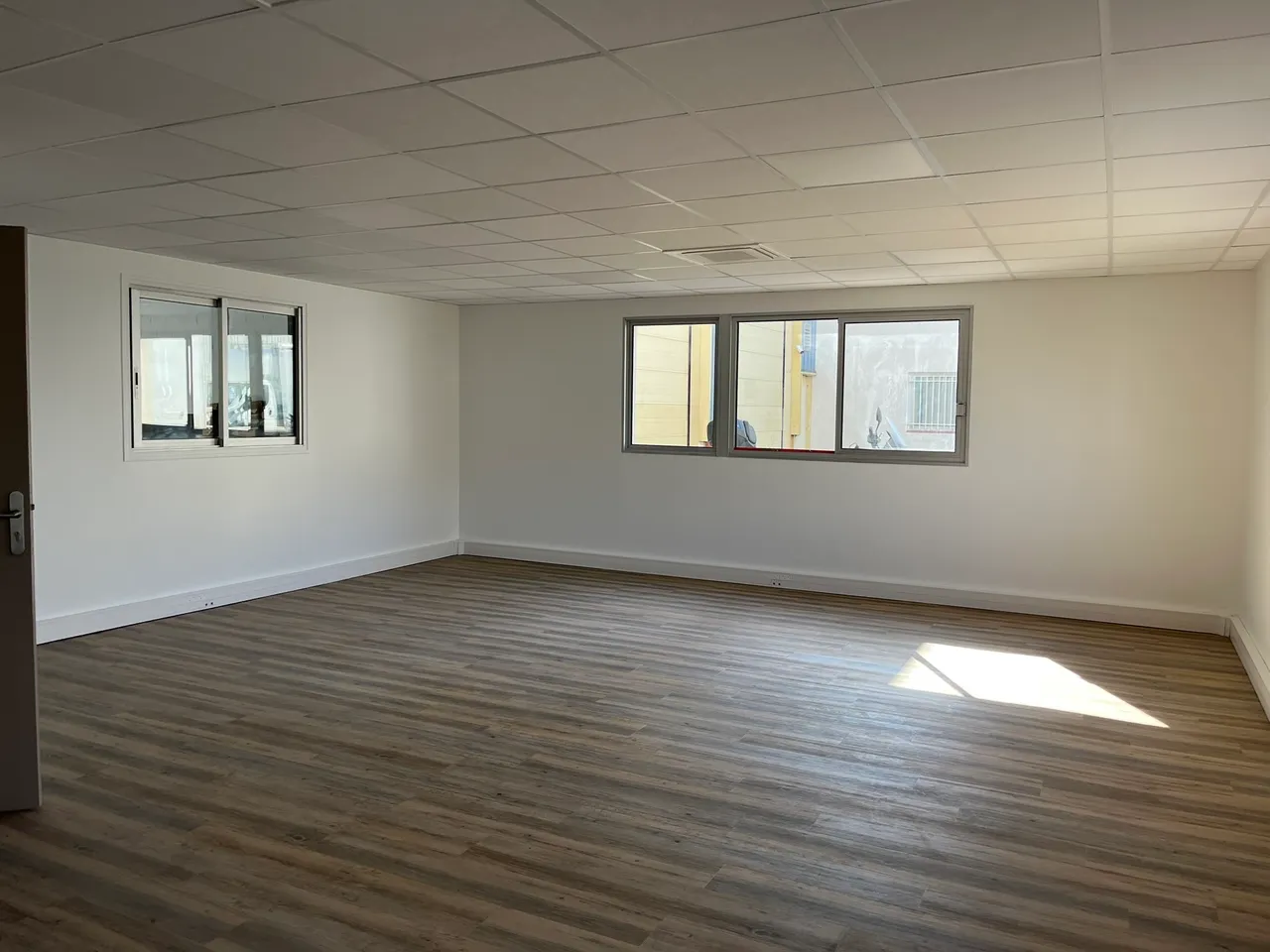 logistics - Activity Facility For Rent - gallery - 6
