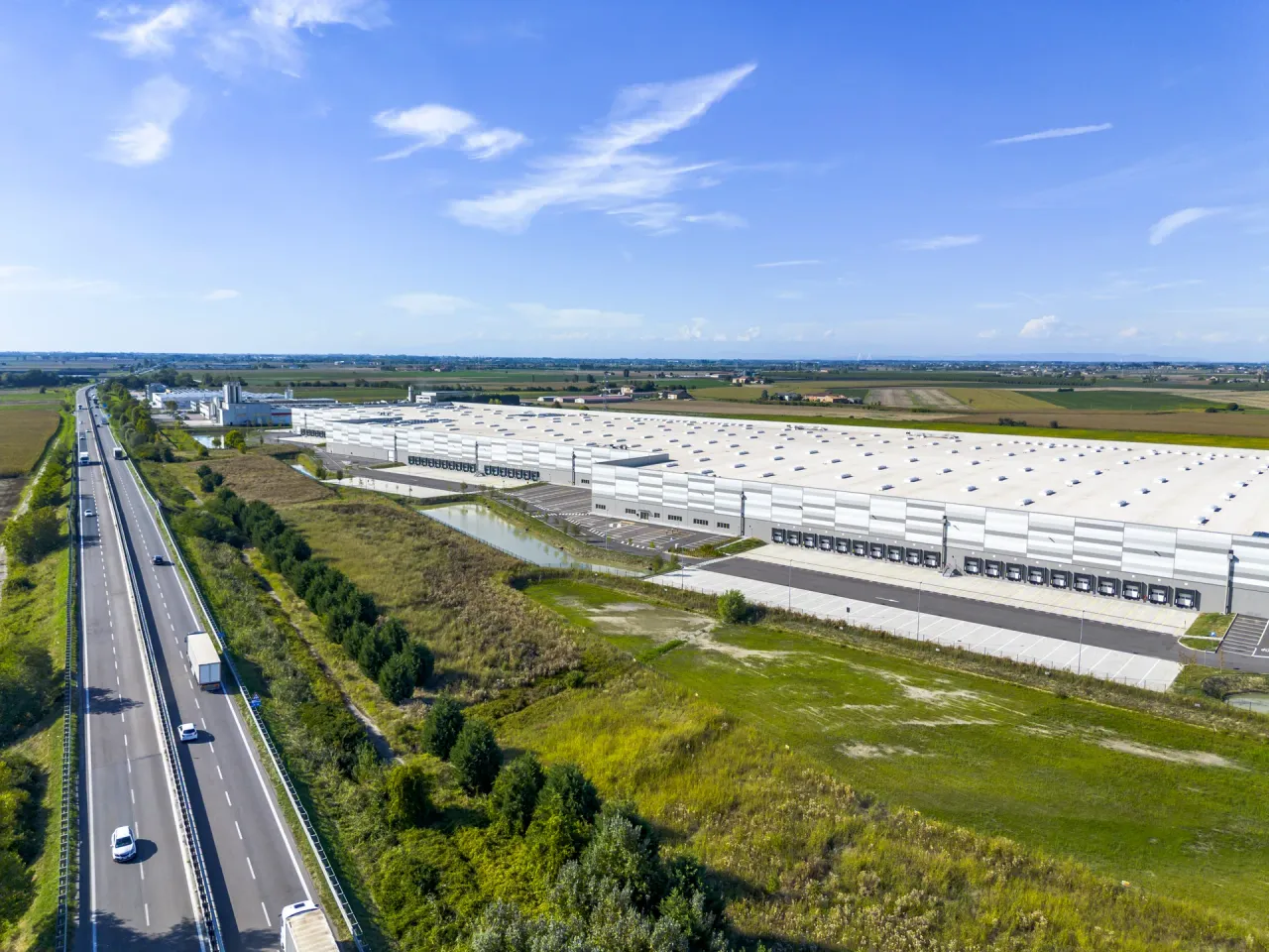 logistics - West Rovigo - Logistics - Dils - gallery - 7