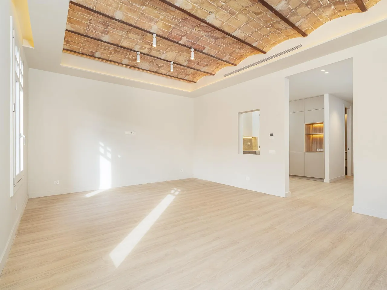 living - Piso de 142m² en venta en Eixample Derecho, Barcelona - gallery - 10