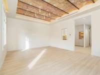 living - Piso de 142m² en venta en Eixample Derecho, Barcelona - gallery thumbnail - 10