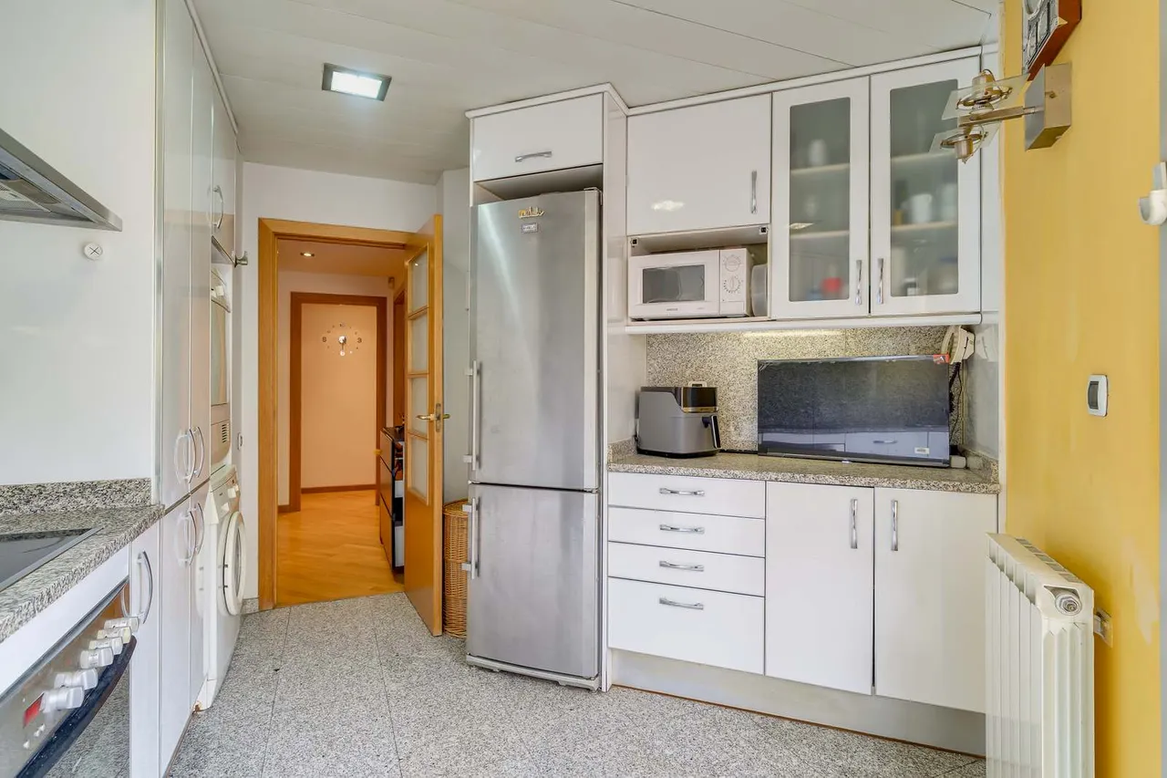 living - Piso de 122m² con 8m² terraza en venta en Vila Olímpica - gallery - 6