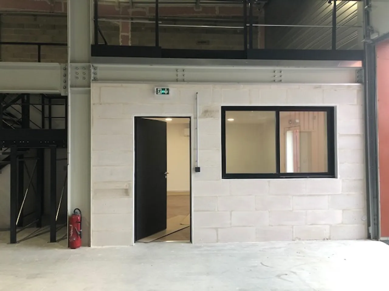 logistics - Activity Facility For Rent - gallery - 3