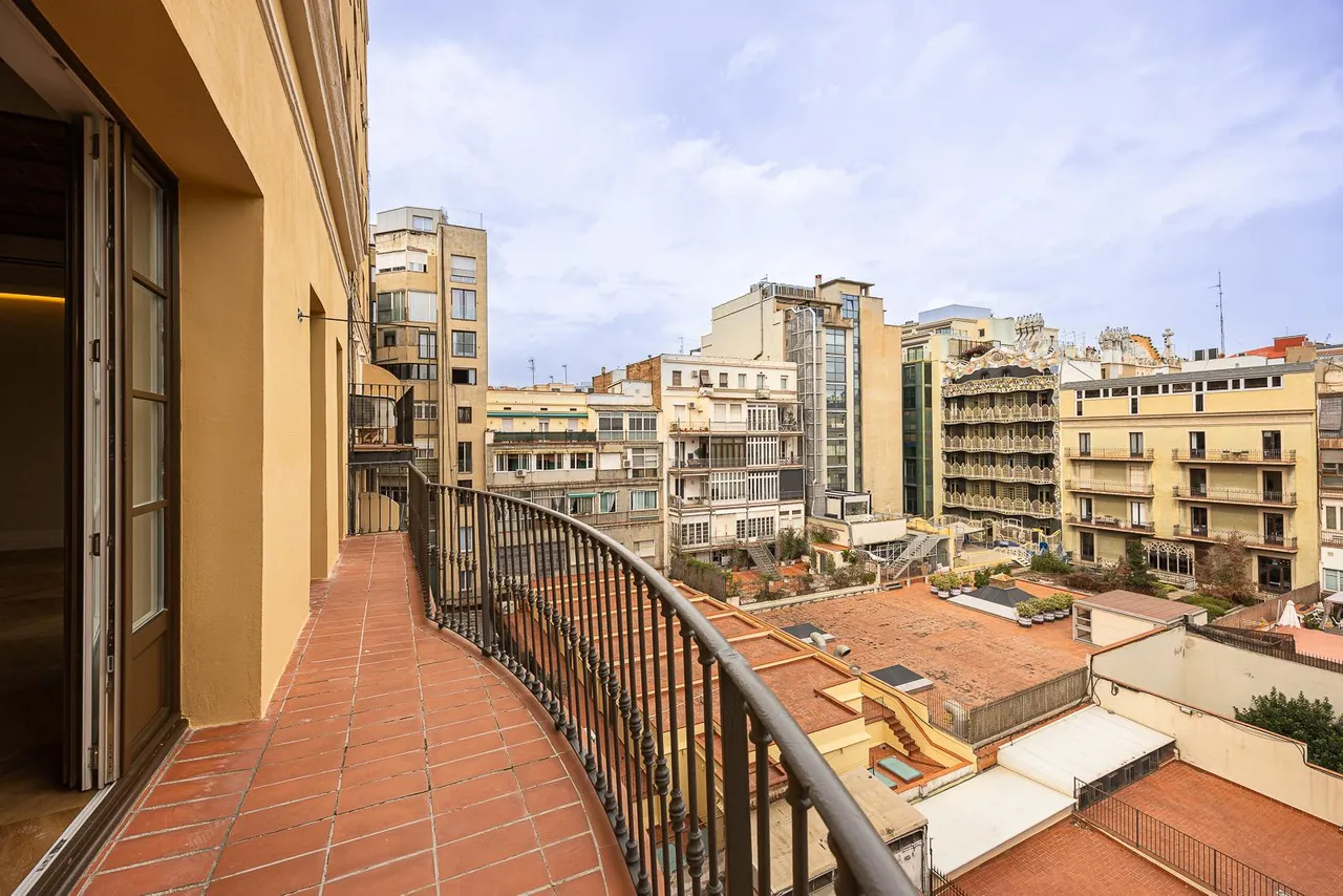 living - Ático de 190m² con 60m² terraza en venta en Eixample Derecho - gallery - 7