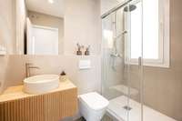 living - Piso de 101m² en venta en Poble Sec, Barcelona - gallery thumbnail - 10
