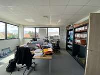 logistics - Light Industrial Premises / Offices For Rent - gallery thumbnail - 4