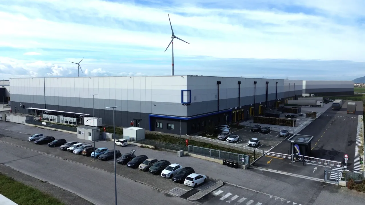 logistics - East Pisa - Logistics - Dils - gallery - 7