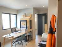 logistics - Activités / Bureaux À Louer - gallery thumbnail - 3