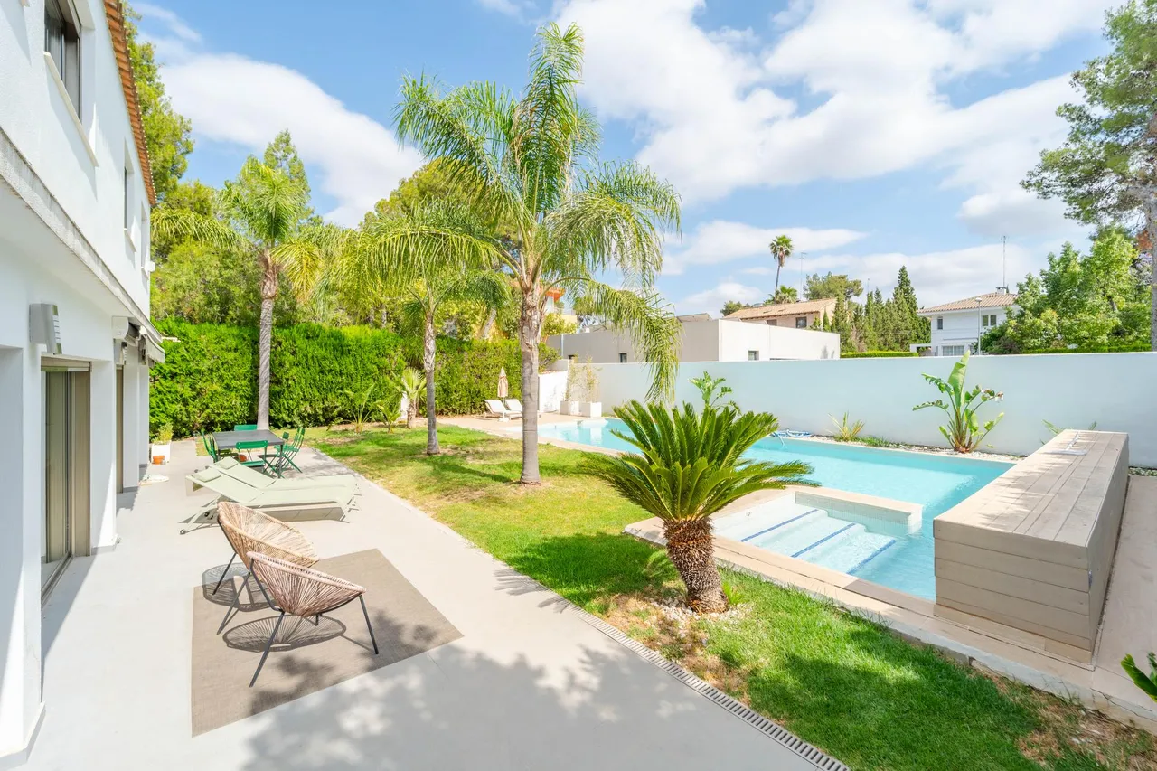 living - 216m² house / villa for sale in La Eliana, Valencia - gallery - 2
