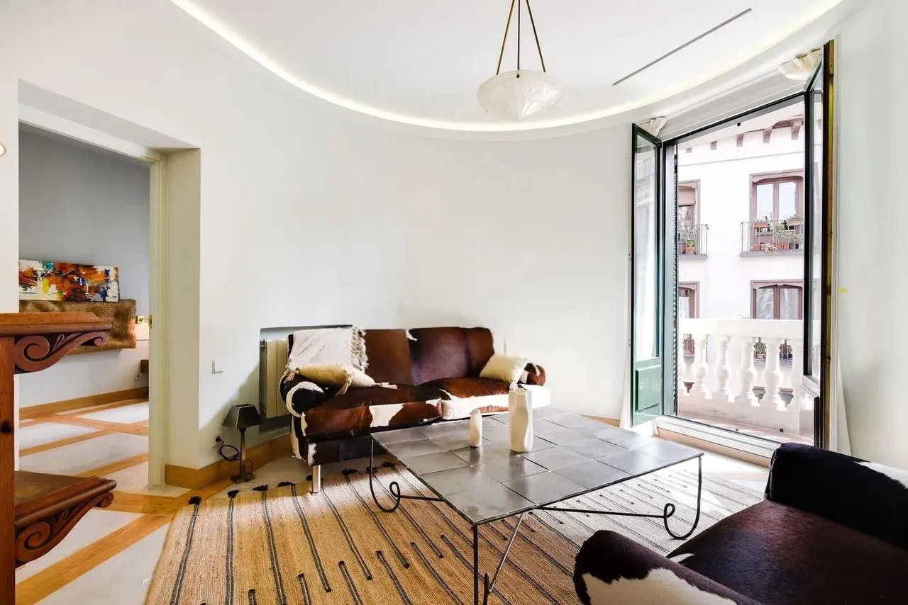 living - Piso de 107m² en venta en Justicia, Madrid - gallery - 2