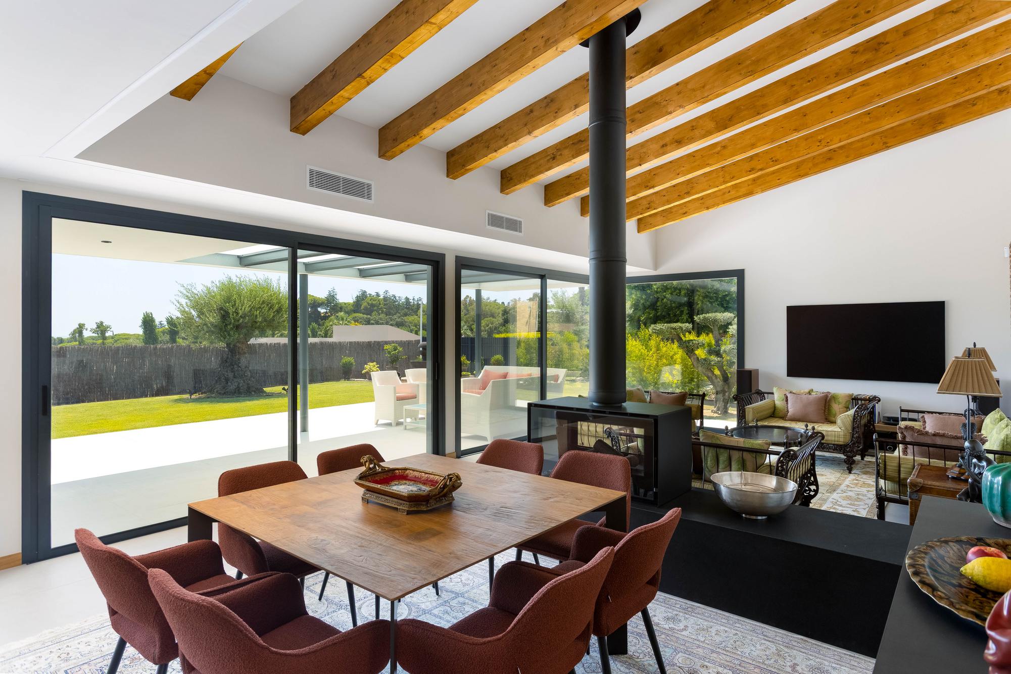 living - 258m² house / villa for sale in Sant Vicenç de Montalt - gallery thumbnail - 10