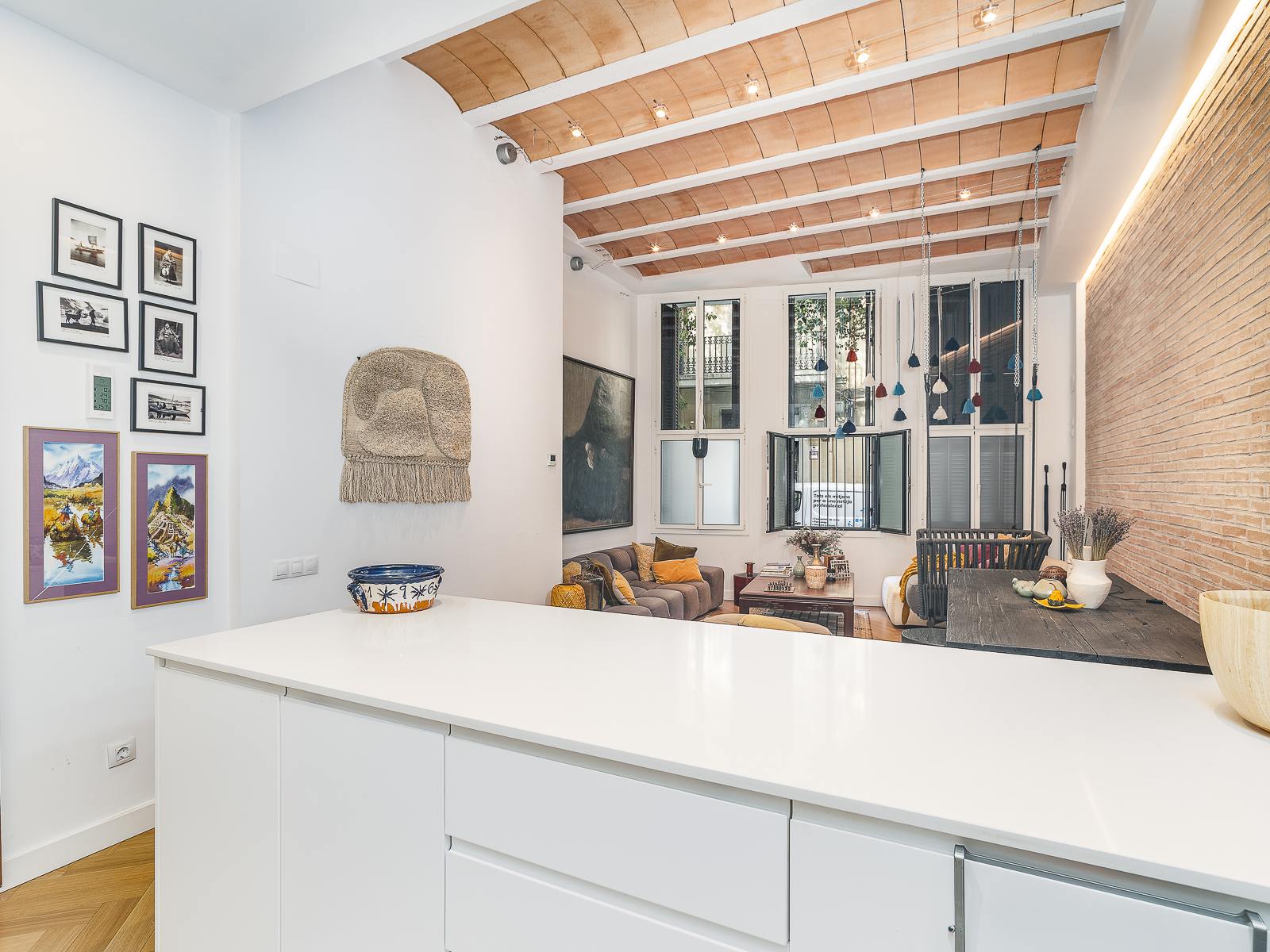 living - 70m² apartment with 27m² garden for sale in Poble Sec - gallery thumbnail - 6