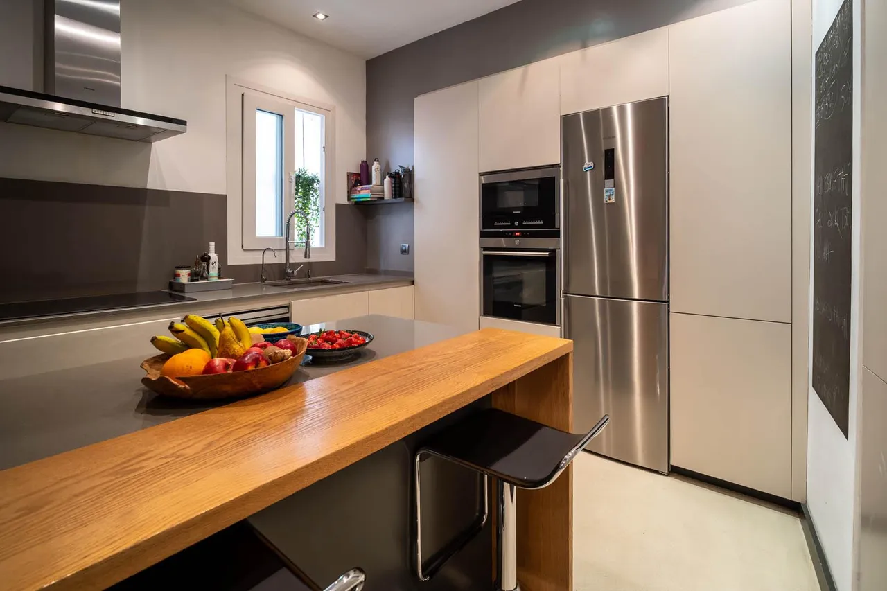 living - 111m² apartment for rent in Palma de Mallorca - gallery - 6
