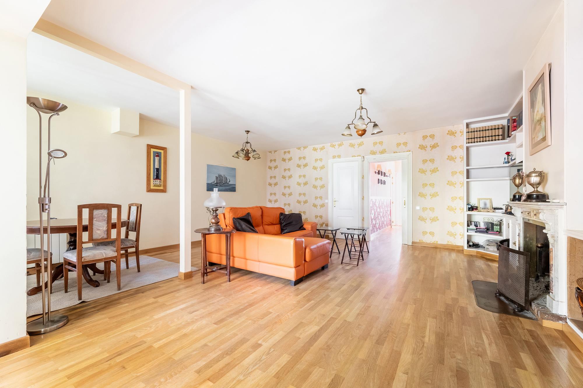 living - Casa / villa de 169m² en venta en Majadahonda, Madrid - gallery thumbnail - 8