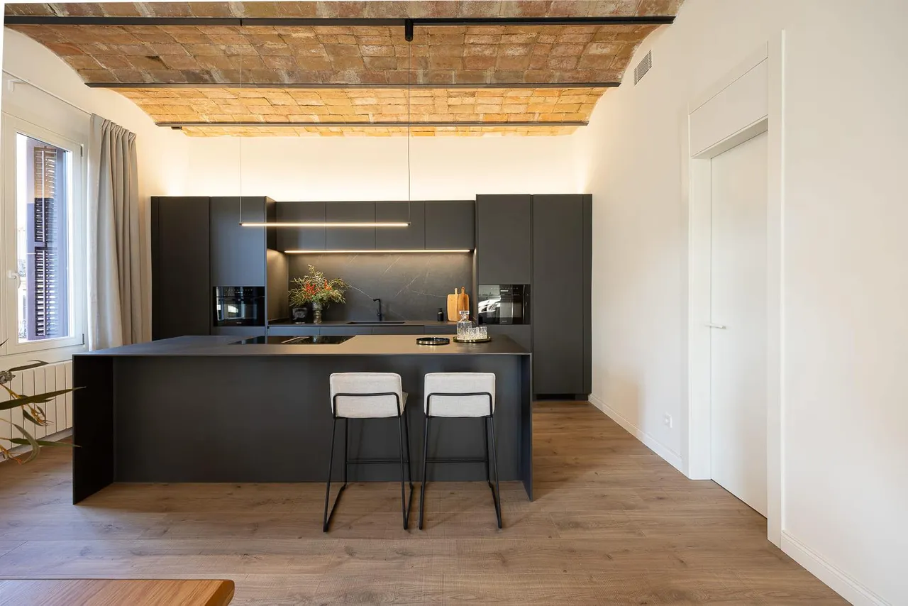 living - 231m² apartment with 9m² terrace for sale in Eixample Right - gallery - 5