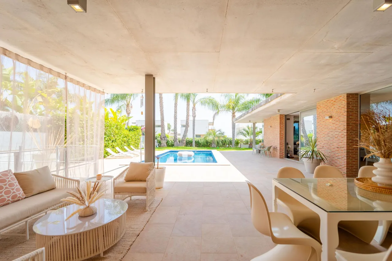 living - Casa / villa de 716m² en venta en Bétera, Valencia - gallery - 9
