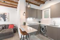 living - 88m² apartment for sale in Gótico, Barcelona - gallery thumbnail - 6