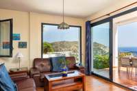 living - Casa / villa de 260m² en venta en Bahía de Rosas - gallery thumbnail - 6