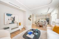 living - Piso de 173m² en venta en Recoletos, Madrid - gallery thumbnail - 1