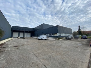 logistics - Mixte Activités / Bureaux À Louer - featured