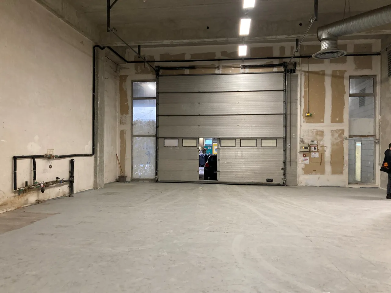 logistics - Activity Facility For Rent - gallery - 10