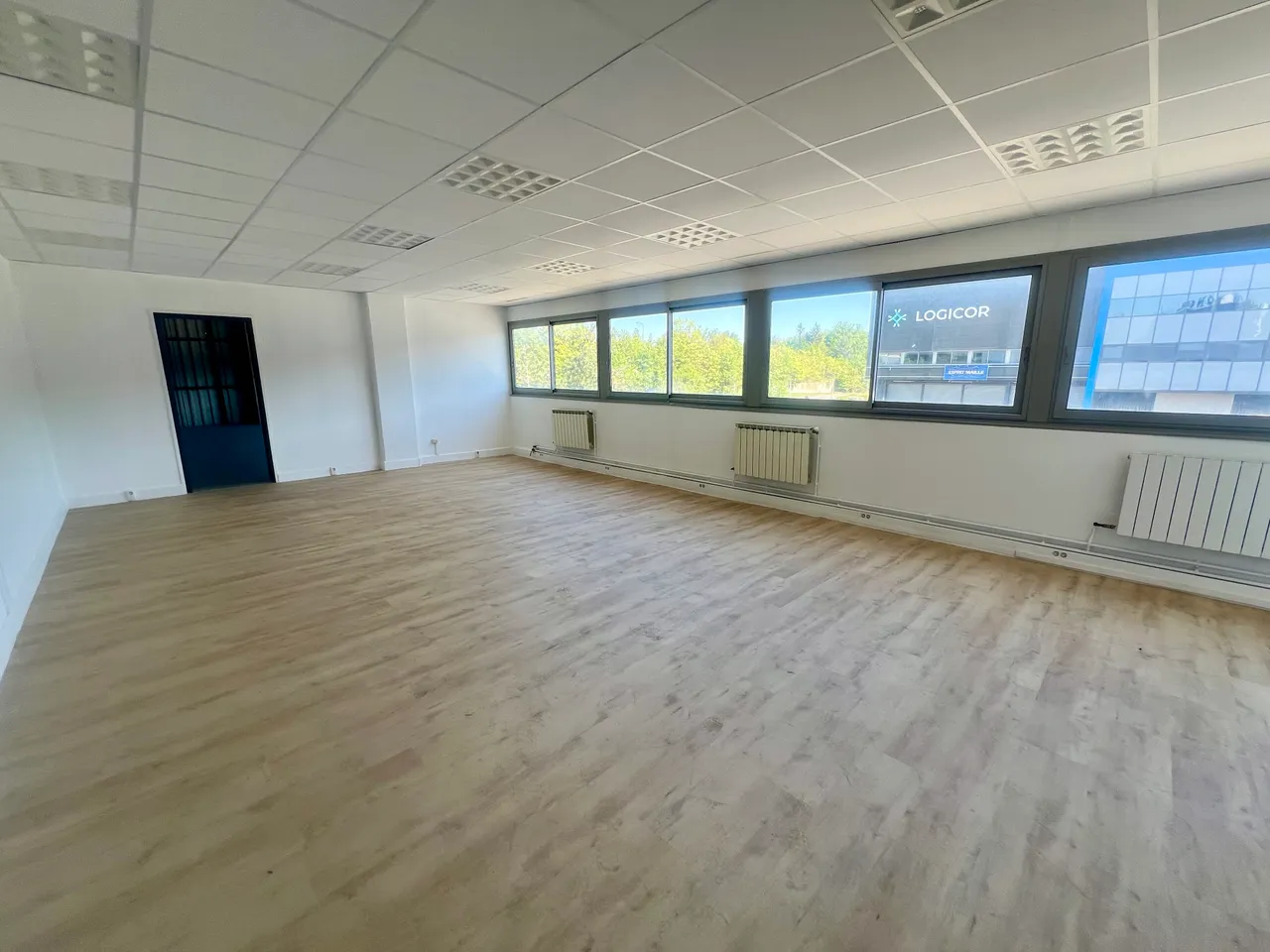 logistics - Warehouse For Rent - gallery - 10