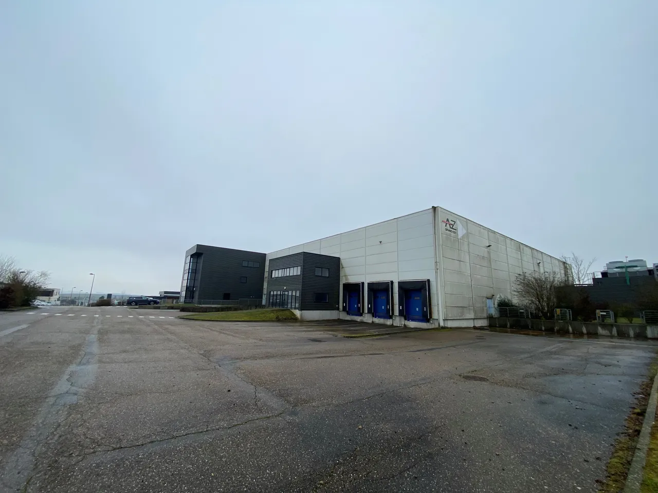 logistics - Entrepôt Logistique À Vendre - gallery - 3