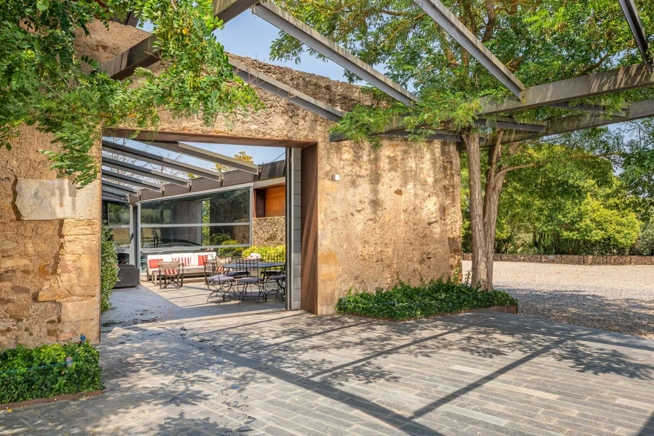 living - 595m² country house for sale in Baix Empordà, Girona - gallery - 9