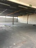 logistics - Local d’activités À Louer - gallery thumbnail - 3
