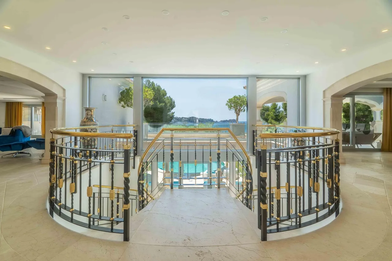 living - 898m² house / villa for sale in Costa de la Calma - gallery - 4
